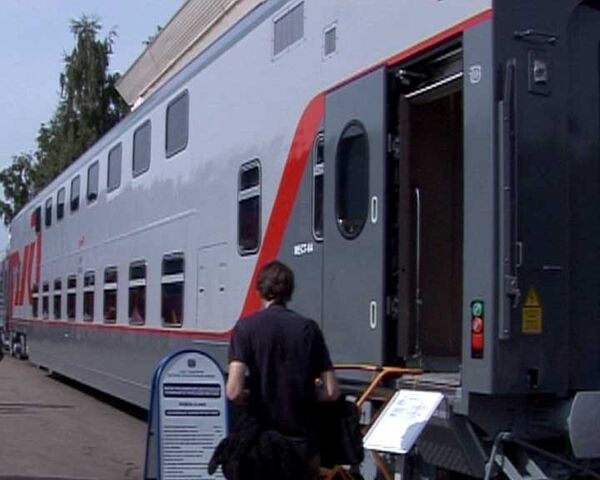 Два этажа и электронные замки: новый вагон для российских поездов