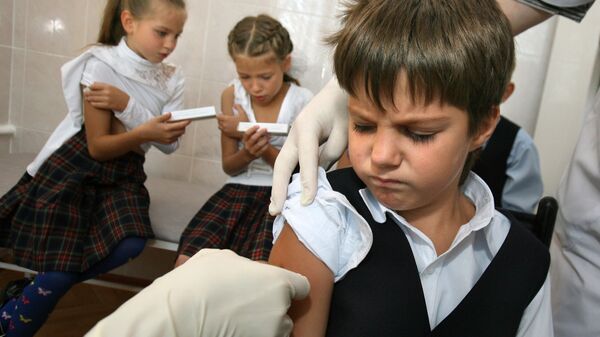 Вакцинация детей. Архив