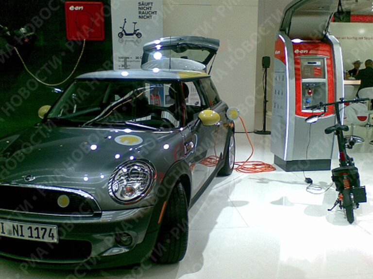 Автомобиль Mini на Франкфуртском автосалоне Автомобиль Mini на Франкфуртском автосалоне