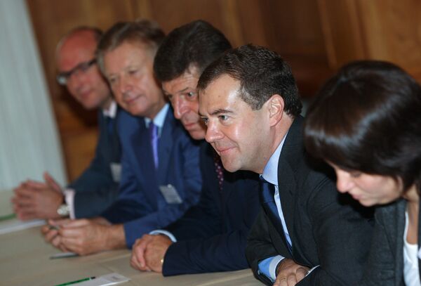 Президент РФ Дмитрий Медведев и президент МОК Жак Рогге провели встречу в Берне