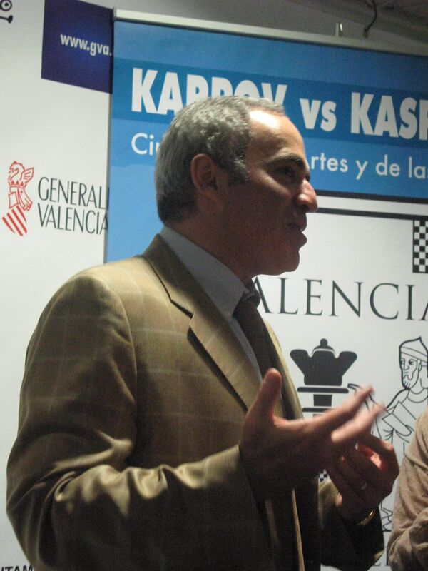 Каспаров одержал победу над Карповым