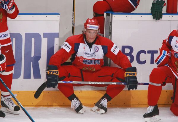 Хоккеист Максим Афиногенов во время первой открытой тренировки национальной сборной по хоккею