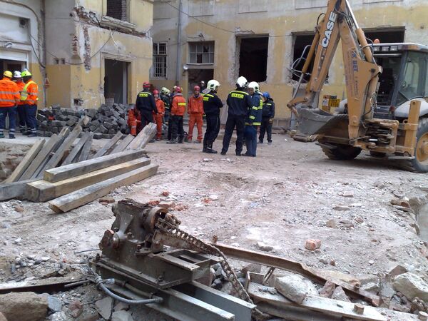 Обрушение здания в Праге. Фото с места событий
