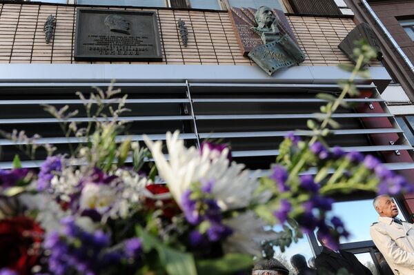 Мемориальные доски в Москве теперь можно устанавливать только через 10 лет после события