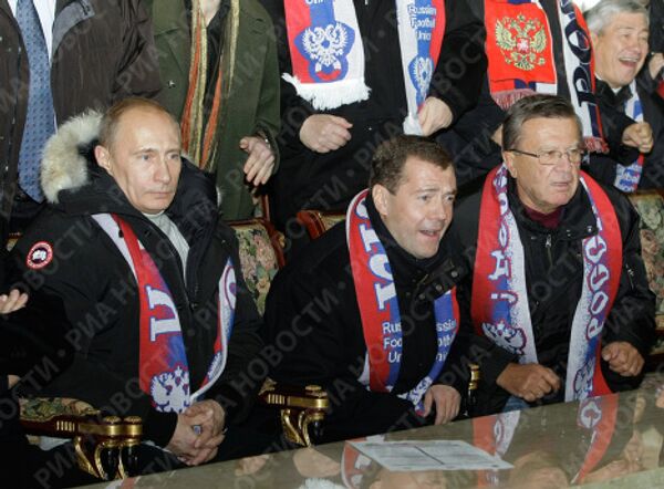 Председатель правительства РФ Владимир Путин, президент РФ Дмитрий Медведев, первый заместитель председателя правительства РФ Виктор Зубков
