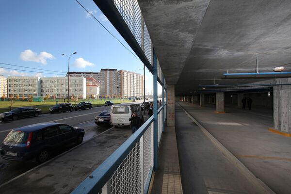 Почти 200 народных гаражей будет достроено в Москве в 2009 году