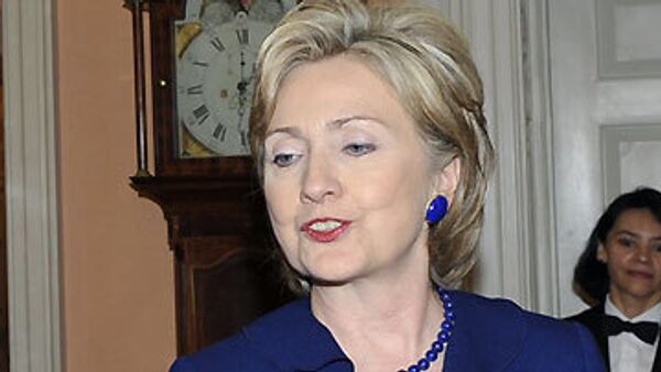 Госсекретарь США Хиллари Клинтон едет в Брюссель с надеждой на помощь стран НАТО в Афганистане