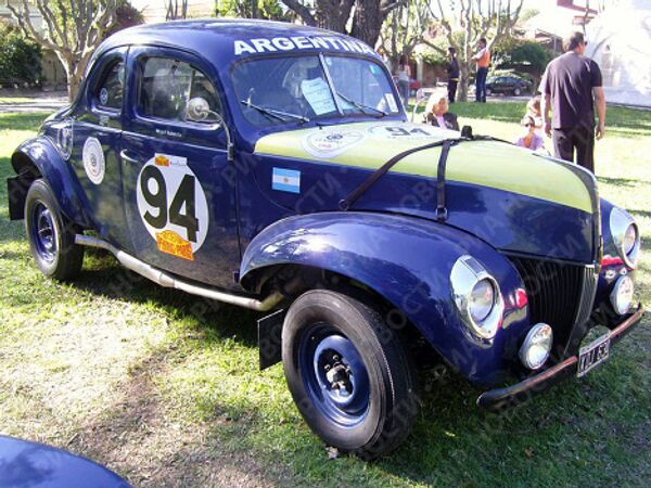 Выставка ретро-автомобилей прошла в Аргентине