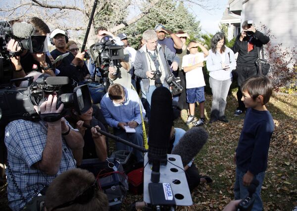 Шестилетний американский мальчик Фэлкон Хин, попавший в центр внимания мировых СМИ из-за инцидента с самодельным воздушным шаром