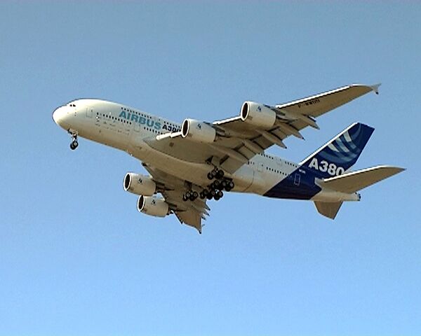 Бесшумный гигант – Airbus A380 впервые прибыл в Россию
