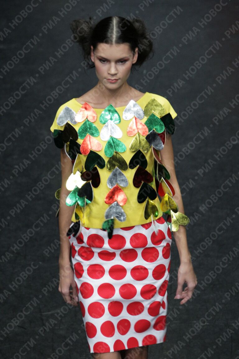 Показ коллекции Agatha Ruiz de la Prada в рамках Russian Fashion Week