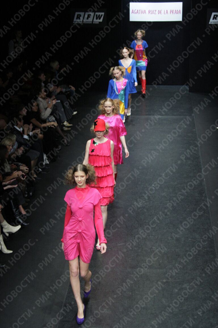 Показ коллекции Agatha Ruiz de la Prada в рамках Russian Fashion Week