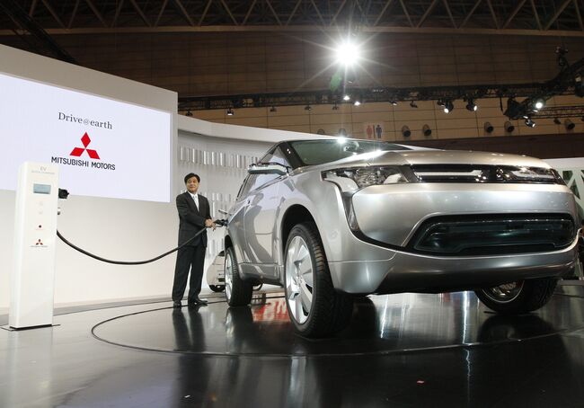 Концепт Mitsubishi PX-MiEV на автосалоне в Токио