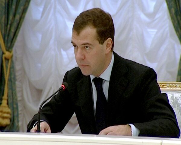 Мы начинаем подниматься - Дмитрий Медведев о выходе из кризиса