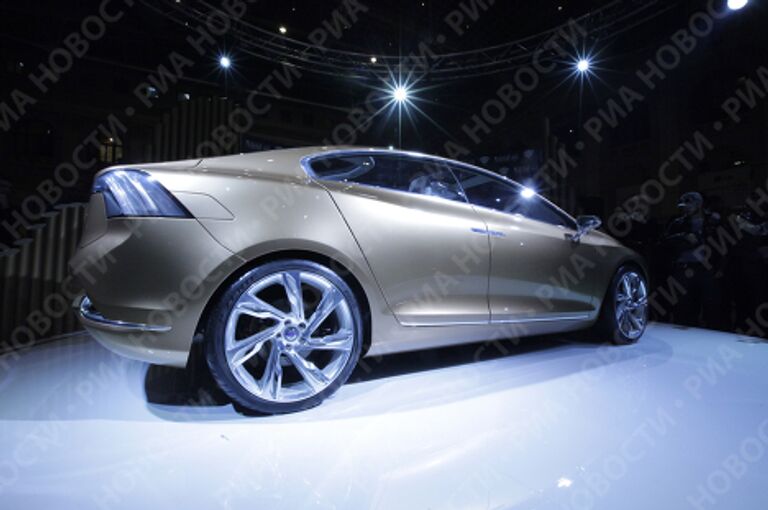 Презентация нового автомобиля Volvo S60 Concept