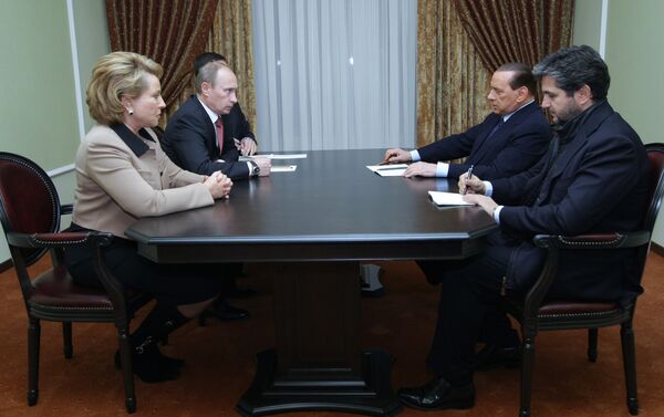 Премьер России Владимир Путин и его итальянский коллега Сильвио Берлускони обсудили вопросы  реализации «Южного потока»