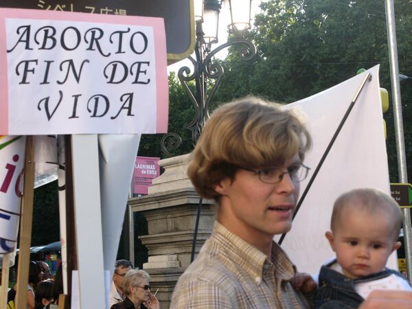 Во время манифестации протеста против абортов в Мадриде. Архив