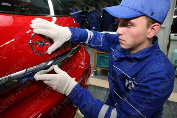 Калининградский Автотор начал производство автомобилей Opel
