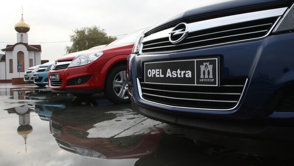 Производство автомобилей Opel Astra и Opel Zafira на Автоторе. Архивное фото