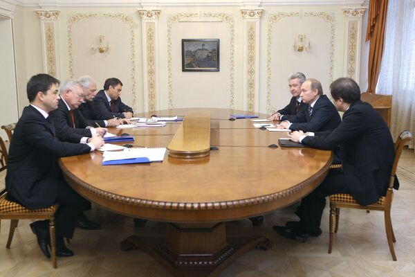 Встреча В.Путина с руководством партии Единая Россия в Ново-Огарево