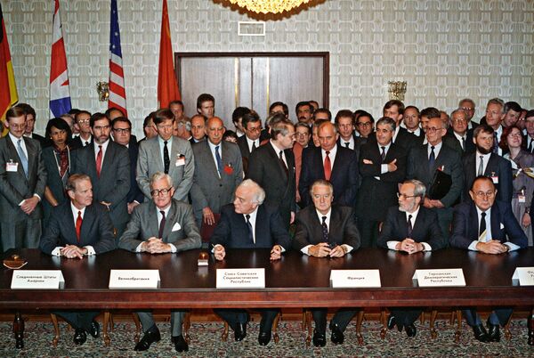 Встреча министров шести государств для подписания Договора об объединении Германии