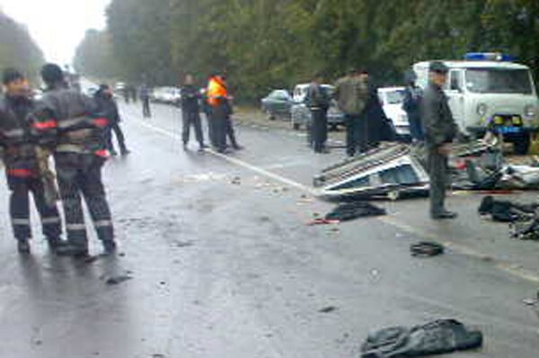 Две машины столкнулись на Урале, четыре человека погибли