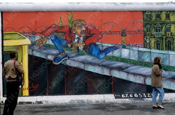 Граффити на Берлинской стене