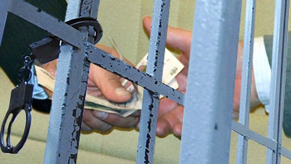 Декан института в Орле задержана с поличным при получении взятки