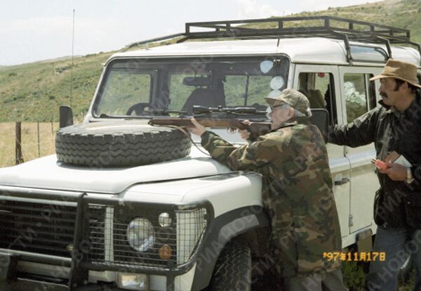 Конструктор стрелкового оружия Калашников на охоте в ЮАР