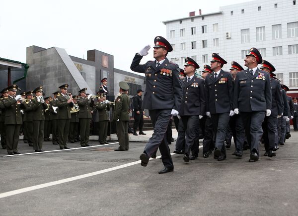 Празднование Дня милиции в Грозном. Архив