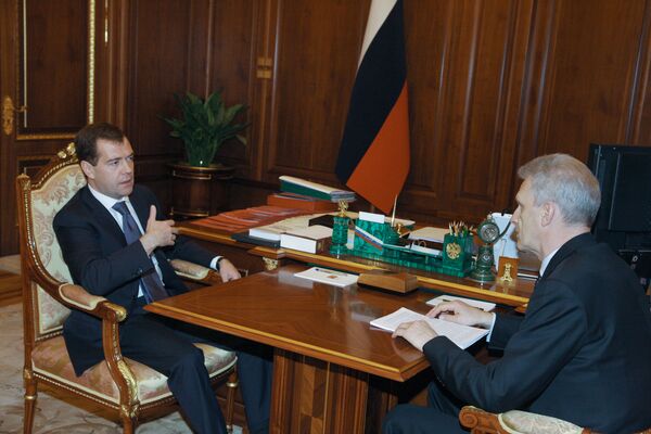 Встреча президента РФ Дмитрия Медведева с министром образования РФ Андреем Фурсенко