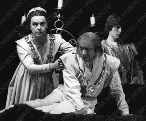 Граве, Парфаньяк и Шершнев в спектакле «Ричард III»