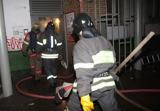 Пожарные проверки клубов в центре Москвы завершатся до конца недел