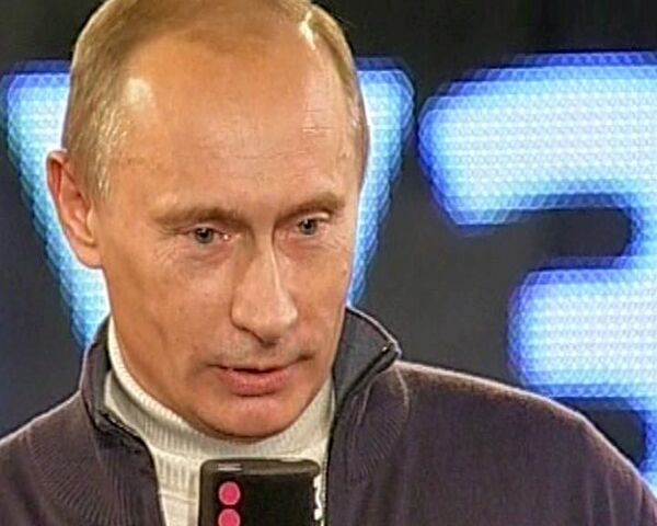 Владимир Путин провел вечер с рэперами