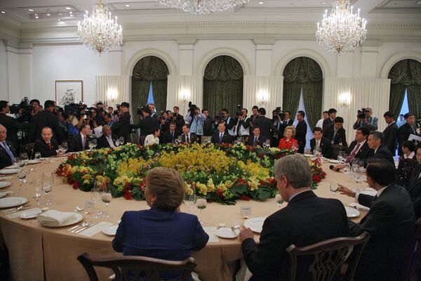 Лидеры АТЭС взяли обязательства по развитию экономики, принятые G20