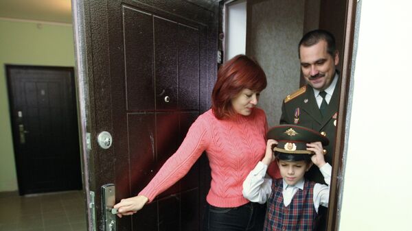 Семьи офицеров запаса Приволжско-Уральского военного округа получили квартиры