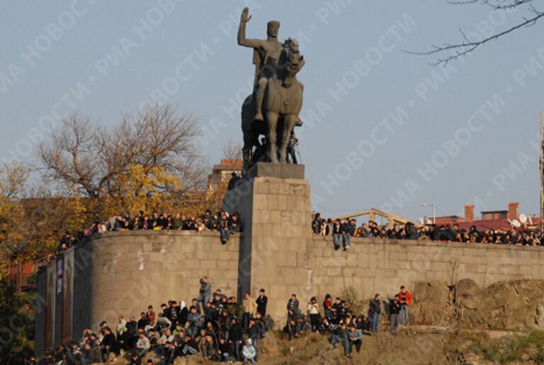 Молебен по ста тысячам убиенных мучеников-грузин