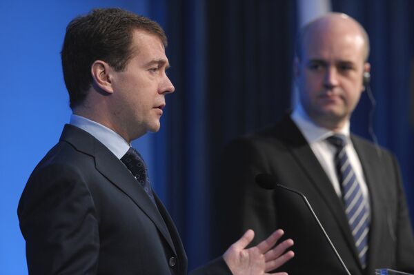 Президент РФ Дмитрий Медведев и премьер-министр Швеции Фредрик Рейнфельдт. Архив