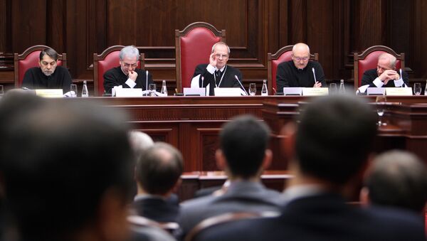 КС не должен был рассматривать вопрос о смертной казни - судья Рудкин