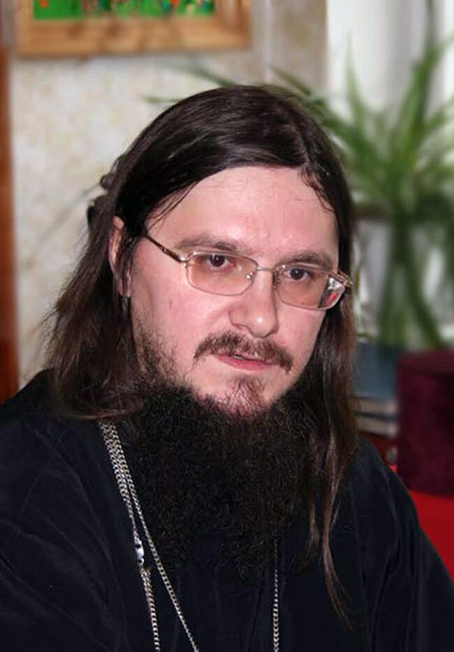 Известный священник Даниил Сысоев убит в храме на юге Москвы