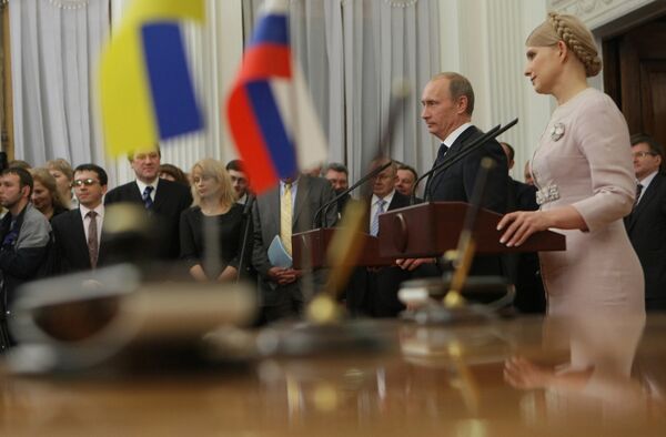 Путин и Тимошенко начали переговоры в Ялте