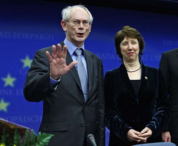 Херман Ван Ромпей избран первым президентом ЕС, Кэтрин Эштон стала главой европейской дипломатии