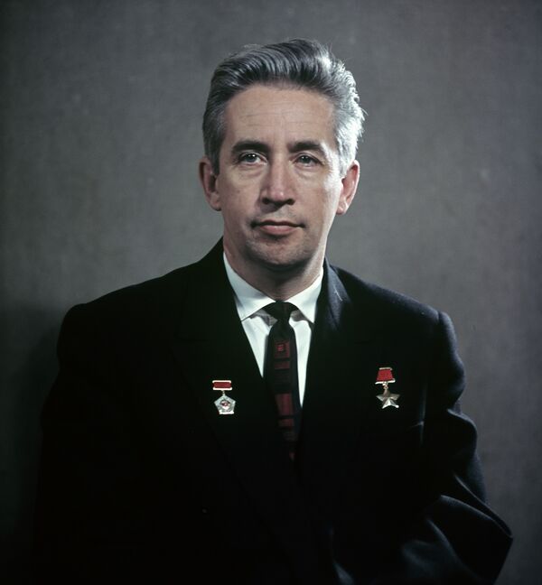 Герой Советского Союза Константин Феоктистов. Архивное фото