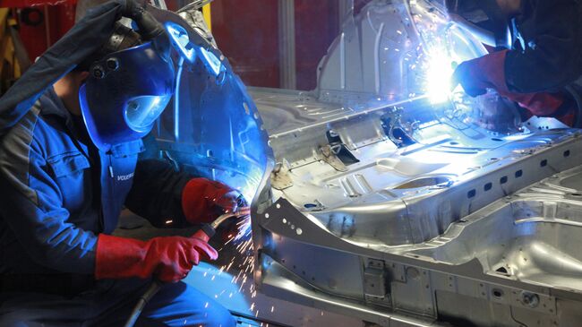 На бывшем заводе Volkswagen в Калуге возобновили выпуск автомобилей