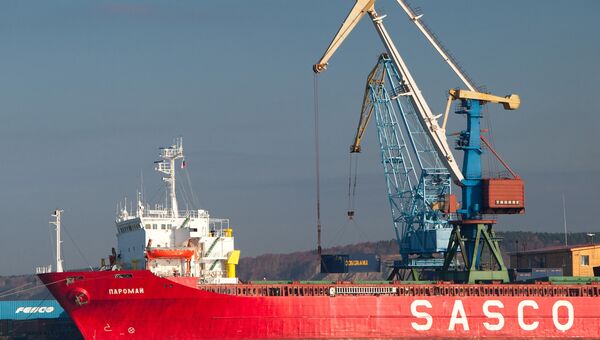 Сахалинское морское пароходство обновило флот за счет контейнеровоза
