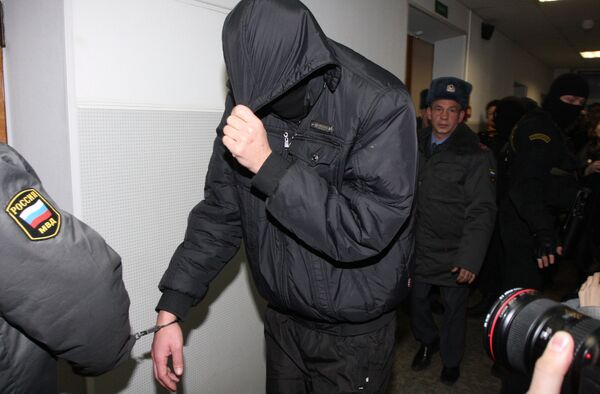 Рассмотрение вопроса об аресте милиционера Анвара Ибрагимова, подозреваемого в убийстве уроженца Абхазии на юго-востоке Москвы
