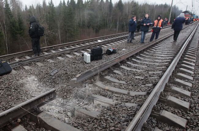 Движение на месте подрыва Невского экспресса восстановят к концу дня