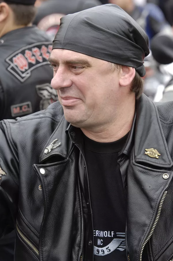 Сергей Тарасов