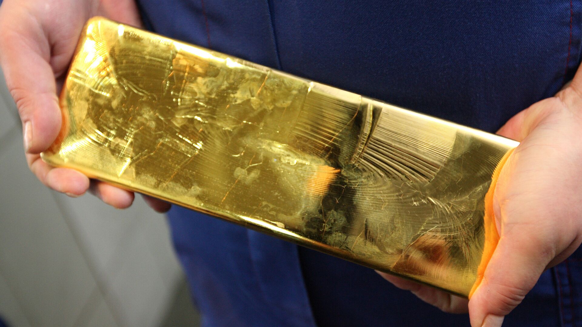 Швейцарский бизнесмен отверг критику из-за подарка Трампу