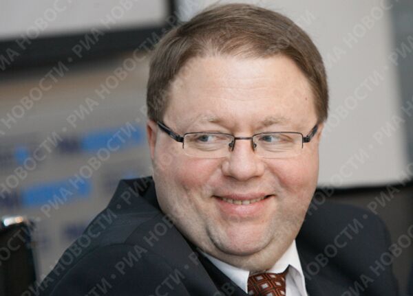 Антон Иванов на пресс-конференции в агентстве РИА Новости